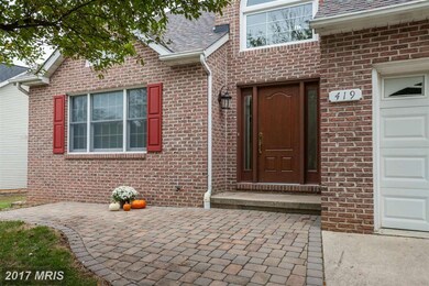 419 Hawkridge Ln, Sykesville, MD 21784 - photo 2