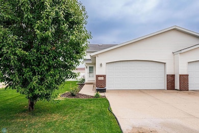 3561 Eagle Run Ln, West Fargo, ND 58078 - photo 2