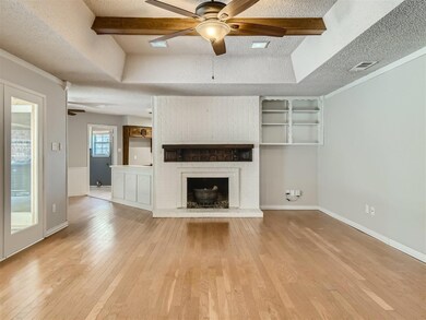 241 Bradford Dr, Hurst, TX 76053 - photo 7