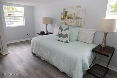 6514 Bartholf Ave, Jacksonville, FL 32210 - photo 5