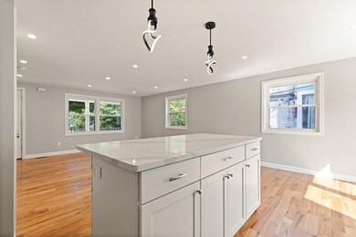 80 Newhall St, Lynn, MA 01902 - photo 6