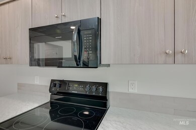 4060 E Coney Island St, Nampa, ID 83686 - photo 4