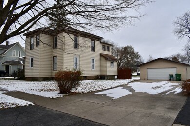 Long driveway for plenty of parking and a 4 car ga