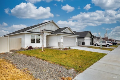 11182 Newton St, Caldwell, ID 83605 - photo 2