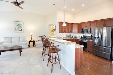 9112 Devonshire Dr, Olmsted Falls, OH 44138 - photo 7