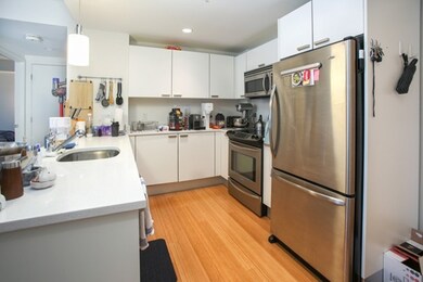 Sierra & Tango Condominiums unit PH2,PH4,PH6, Cambridge, MA 02141 - photo 4