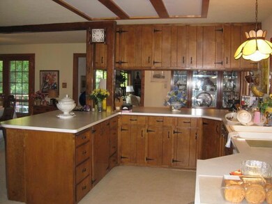 4392 E Evans Creek Rd, Rogue River, OR 97537 - photo 5