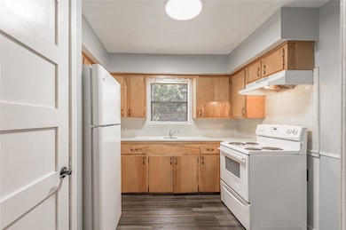 818 University Ave unit 8, Huntsville, TX 77320 - photo 7