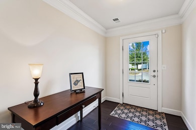 10654 Viewmont Ln, Manassas, VA 20112 - photo 2