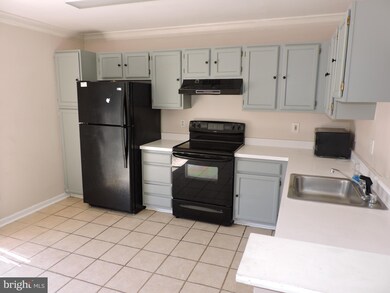 1953 Winslow Ct, Woodbridge, VA 22191 - photo 5