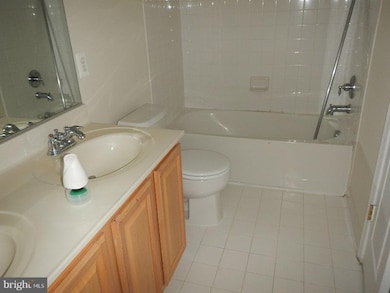 11703 Cider Press Place, Germantown, MD 20876 - photo 7