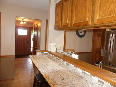 1128 Victoria Dr, Bucyrus, OH 44820 - photo 4