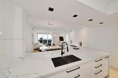 The Beach Club unit 4704, Hallandale Beach, FL 33009 - photo 4