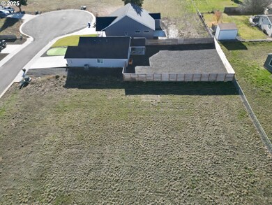 102 Highland Ct, Goldendale, WA 98620 - photo 6