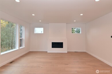 1105 Whidbey St, Bellingham, WA 98229 - photo 7