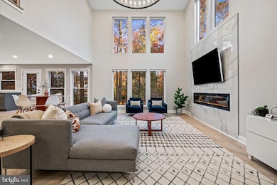 2207 Arden St, Dunn Loring, VA 22027 - photo 4