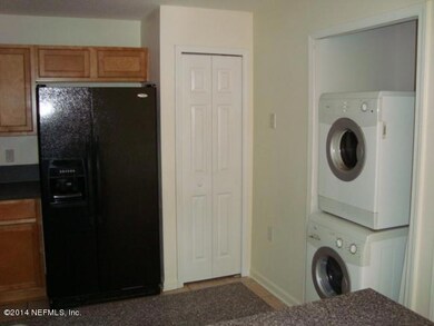 5101 Playpen Dr unit 615, Jacksonville, FL 32210 - photo 5