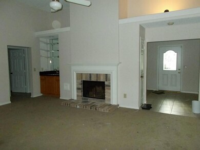 3908 Lee Ln, Pearland, TX 77584 - photo 4