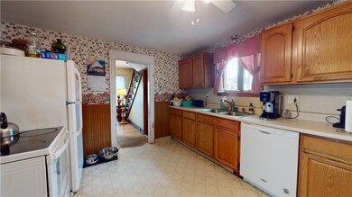 84 Read St, Riverside, RI 02915 - photo 7