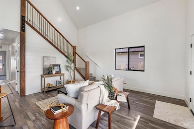 254 W 1st St, Wendell, ID 83355 - photo 5