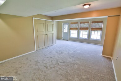 4604 Jasmine Dr unit 7, Center Valley, PA 18034 - photo 6