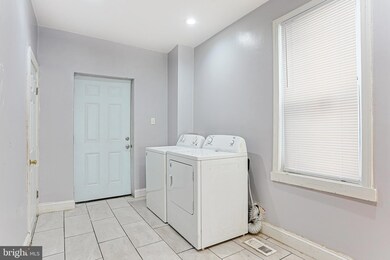 5214 Chancellor St, Philadelphia, PA 19139 - photo 3