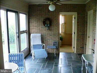 4 Cedar Ln, Luray, VA 22835 - photo 5