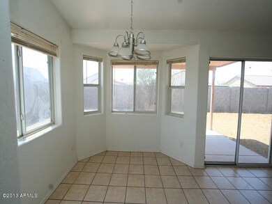 023-288332 Eating Area_