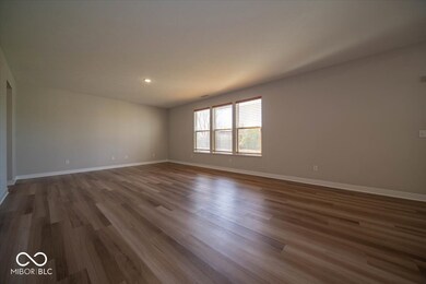 9800 Ridgecrest Ln, McCordsville, IN 46055 - photo 5