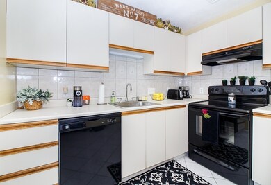 191 Bunker Hill St unit 103, Charlestown, MA 02129 - photo 5