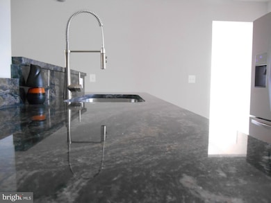 5236 Colebrook Dr, La Plata, MD 20646 - photo 4