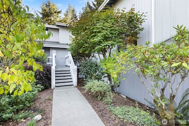 101 Highland Green unit 5, Port Ludlow, WA 98365 - photo 4