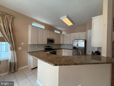 121 Einstein Way, East Windsor, NJ 08512 - photo 7