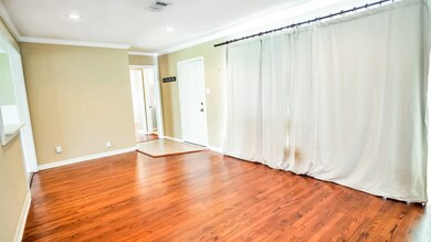 5426 Viking Dr, Houston, TX 77092 - photo 6