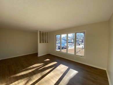 507 Hills Ln, Albert Lea, MN 56007 - photo 7