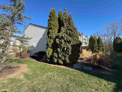 7130 Thamesford Dr, Fort Wayne, IN 46835 - photo 6