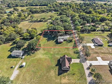 Hummel subdivision, Lot 2