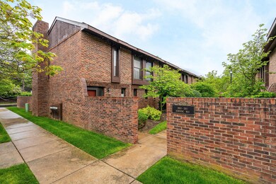 2806 Downing Way-2