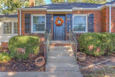 2823 E 21st Place, Tulsa, OK 74114 - photo 2