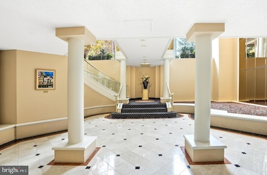 The Fallswood, Rockville, MD 20852 - photo 7