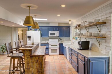 Kitchen Sm