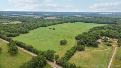 Property follows fence line