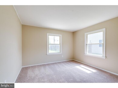 55 Bloomfield Ln, Willingboro, NJ 08046 - photo 6