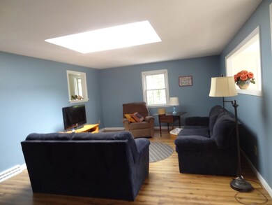 94 Davis St, Northborough, MA 01532 - photo 5