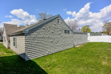 21 Weymouth St, Saco, ME 04072 - photo 6