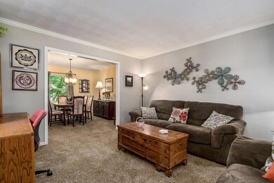 Living Room 6829 Glengarry Ct.