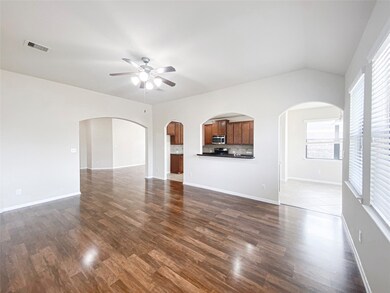 6118 Oxford Lake Dr, Rosenberg, TX 77471 - photo 3