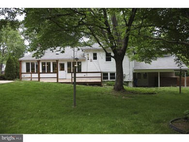 237 Forrest Dr, Chalfont, PA 18914 - photo 3