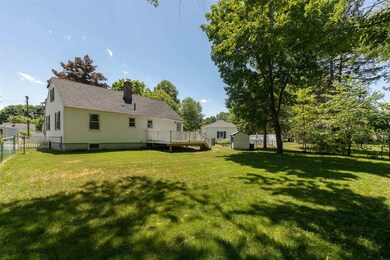 481 Colonial Dr, Portsmouth, NH 03801 - photo 6