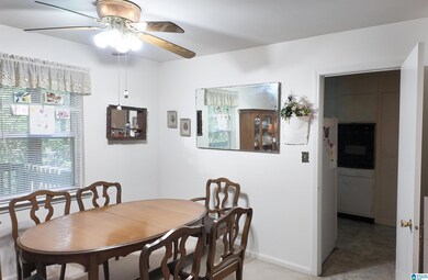 2110 Montreat Ln unit A, Vestavia, AL 35216 - photo 7